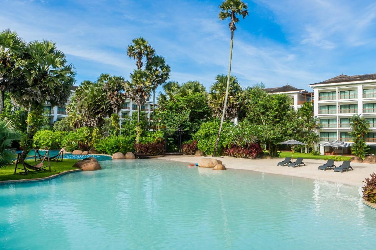 Naithonburi Beach Resort - Sha Extra Plus Esterno foto