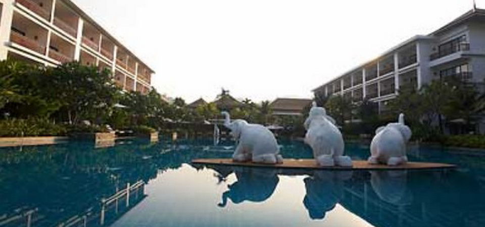 Naithonburi Beach Resort - Sha Extra Plus Esterno foto